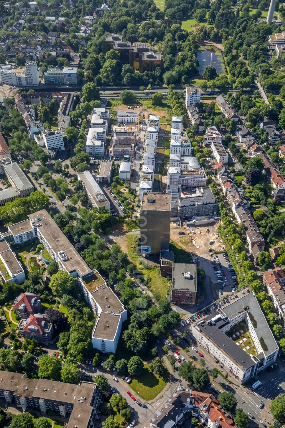 Aerial image Dortmund - Demolition work on the site of the Industry- ruins Kronenturm of ehemaligen Kronen- Brauerei on Maerkische Strasse in Dortmund in the state North Rhine-Westphalia, Germany