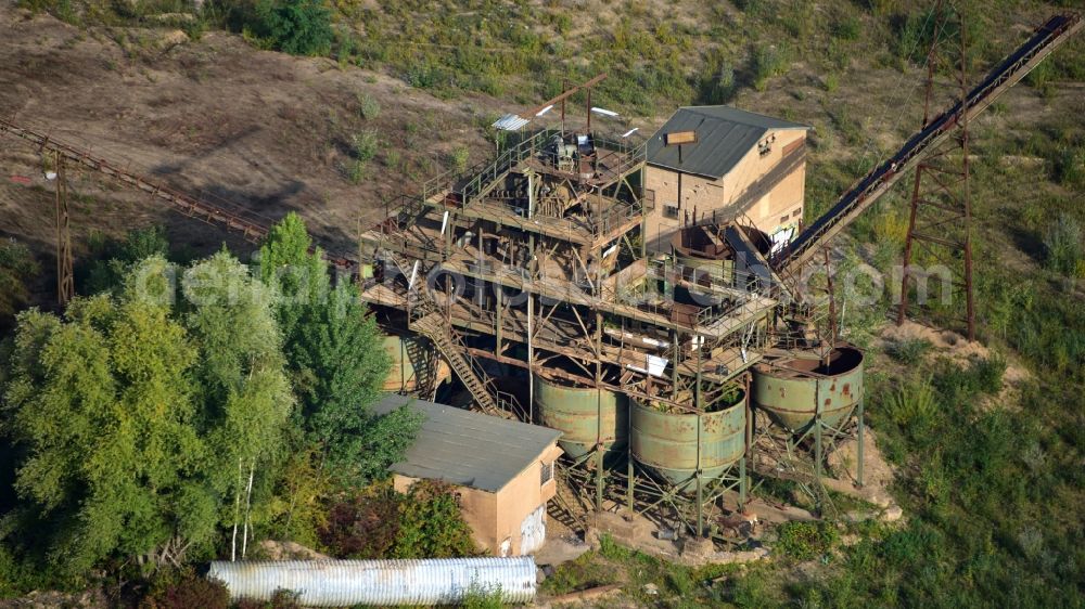 Aerial image Neuwied - Industrial wasteland at Steinsee in the state Rhineland-Palatinate, Germany