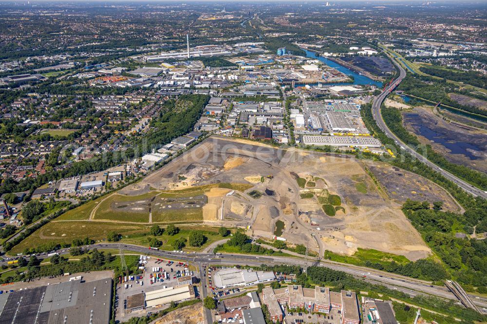 Aerial photograph Essen - Industrial wasteland - colliery Emil Emscher on Daniel-Eckhardt-Strasse in the district Vogelheim in Essen in the Ruhr area in the state North Rhine-Westphalia, Germany