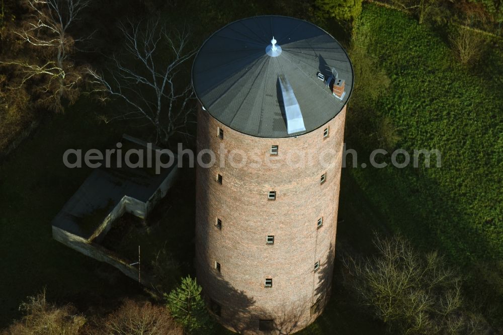 Aerial photograph Frankfurt (Oder) - Building of industrial monument Friedensturm - water tower in Frankfurt (Oder) in the state Brandenburg