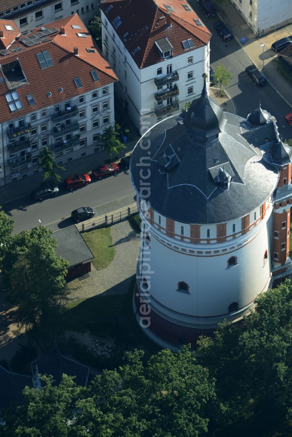 Aerial image Braunschweig - Building of industrial monument water tower in Braunschweig in the state Lower Saxony