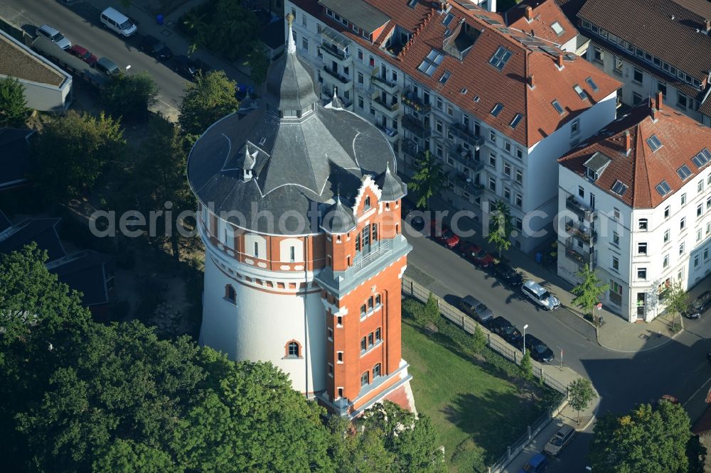 Aerial photograph Braunschweig - Building of industrial monument water tower in Braunschweig in the state Lower Saxony