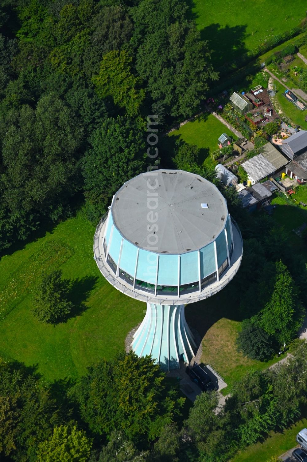 Aerial photograph Flensburg - Building of industrial monument water tower Am Volkspark in the district Muerwik in Flensburg in the state Schleswig-Holstein, Germany