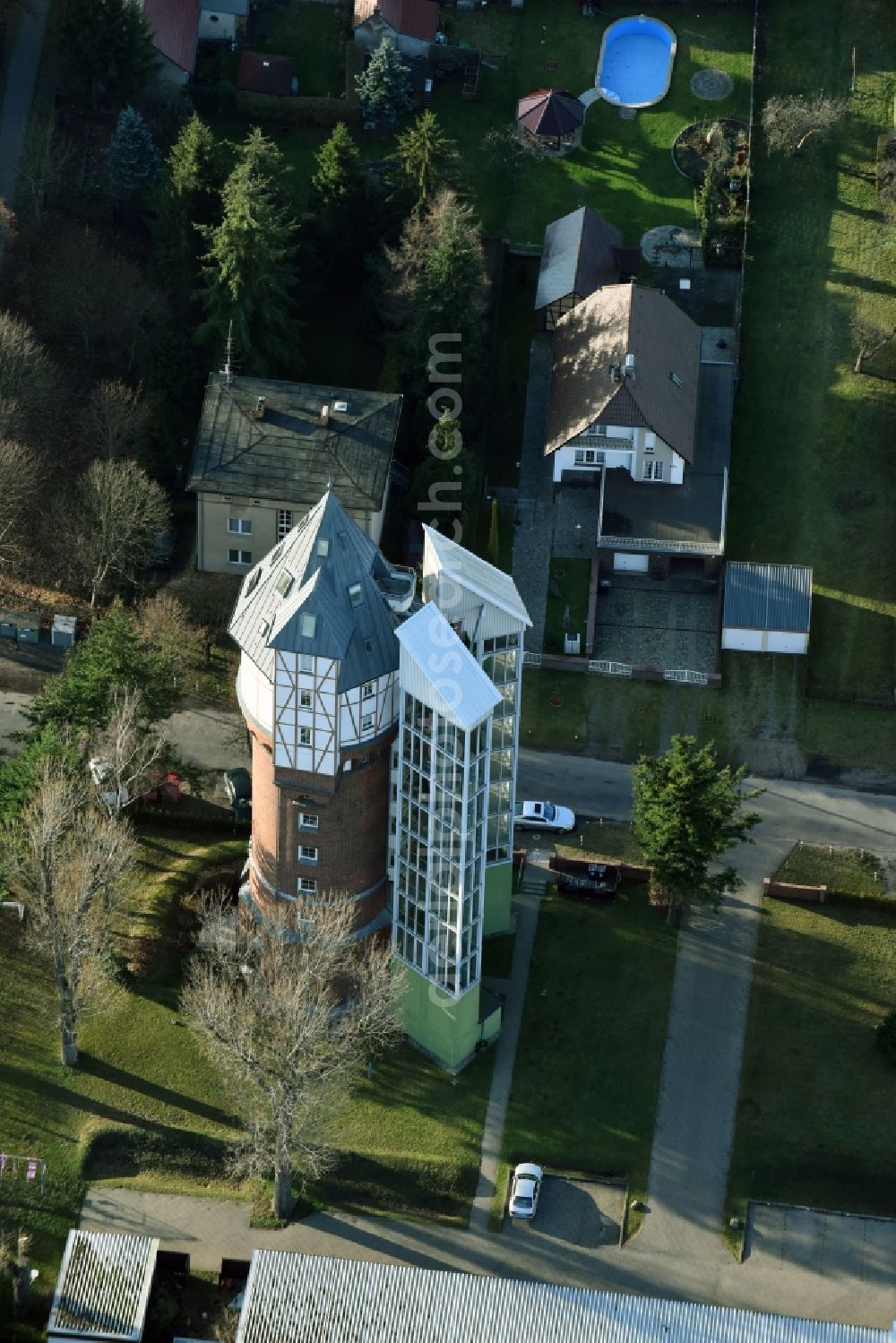 Fürstenwalde/Spree from the bird's eye view: Building of industrial monument water tower in Fuerstenwalde/Spree in the state Brandenburg