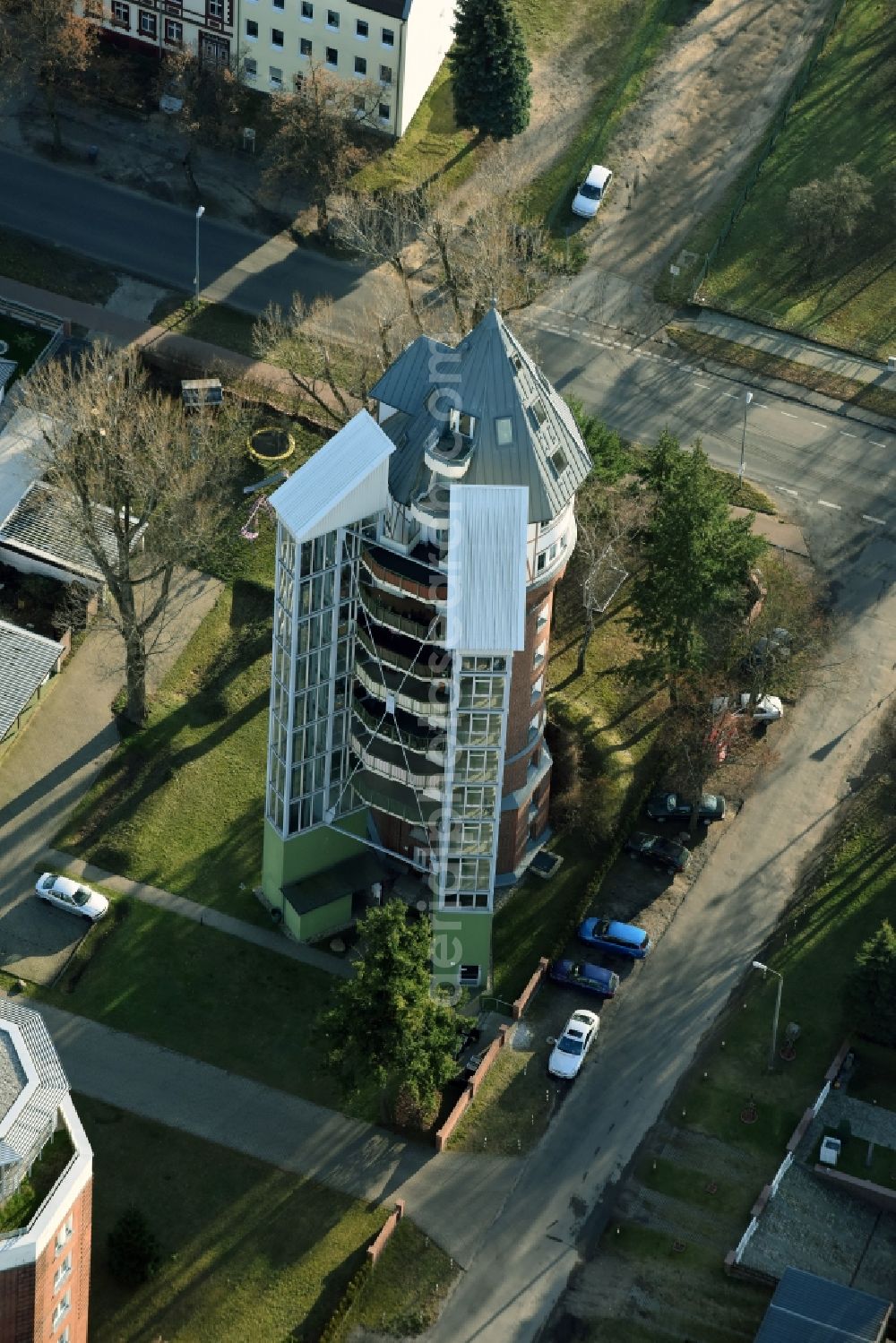 Aerial photograph Fürstenwalde/Spree - Building of industrial monument water tower in Fuerstenwalde/Spree in the state Brandenburg