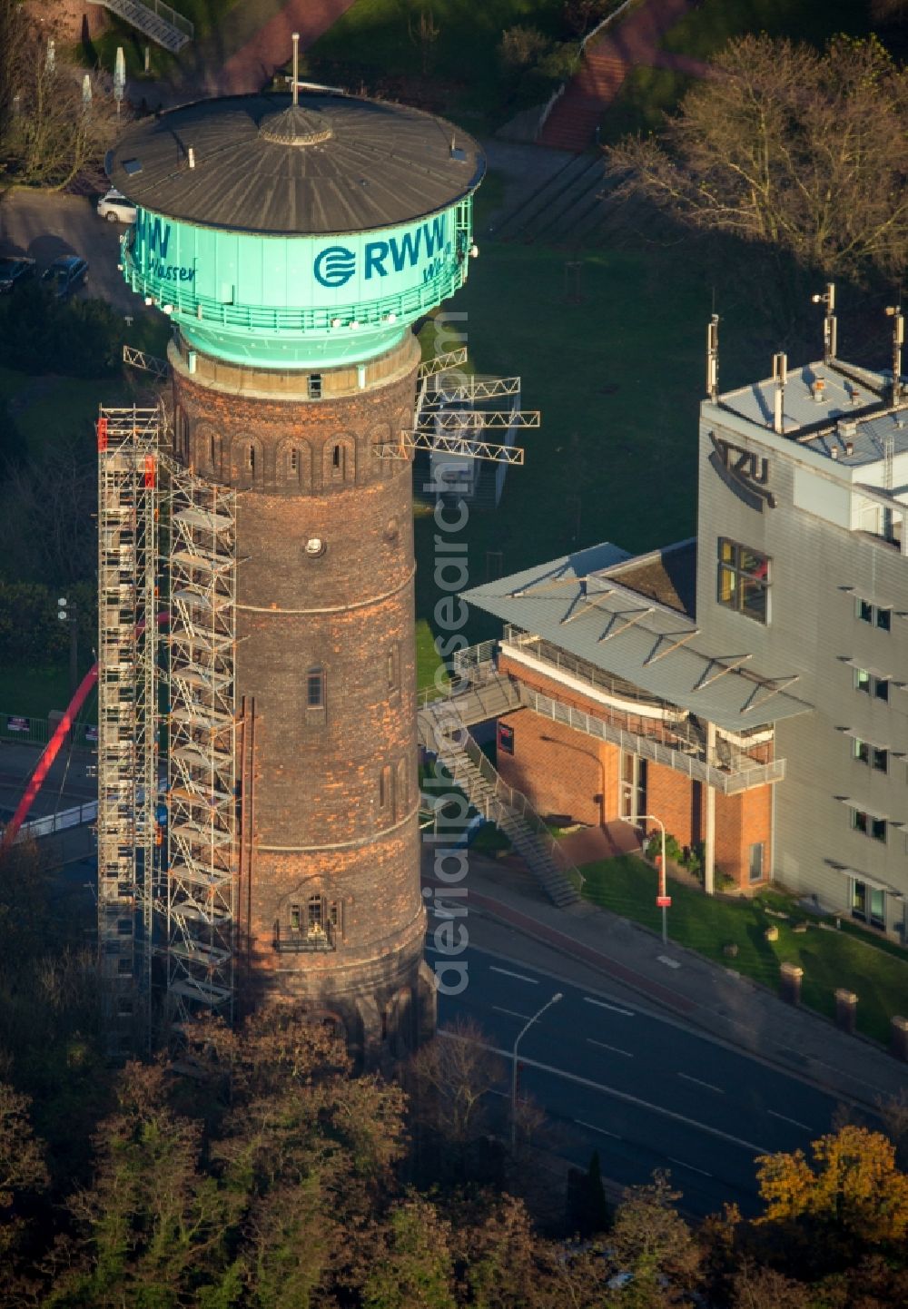 Oberhausen from above - Building of industrial monument water tower in Oberhausen in the state North Rhine-Westphalia