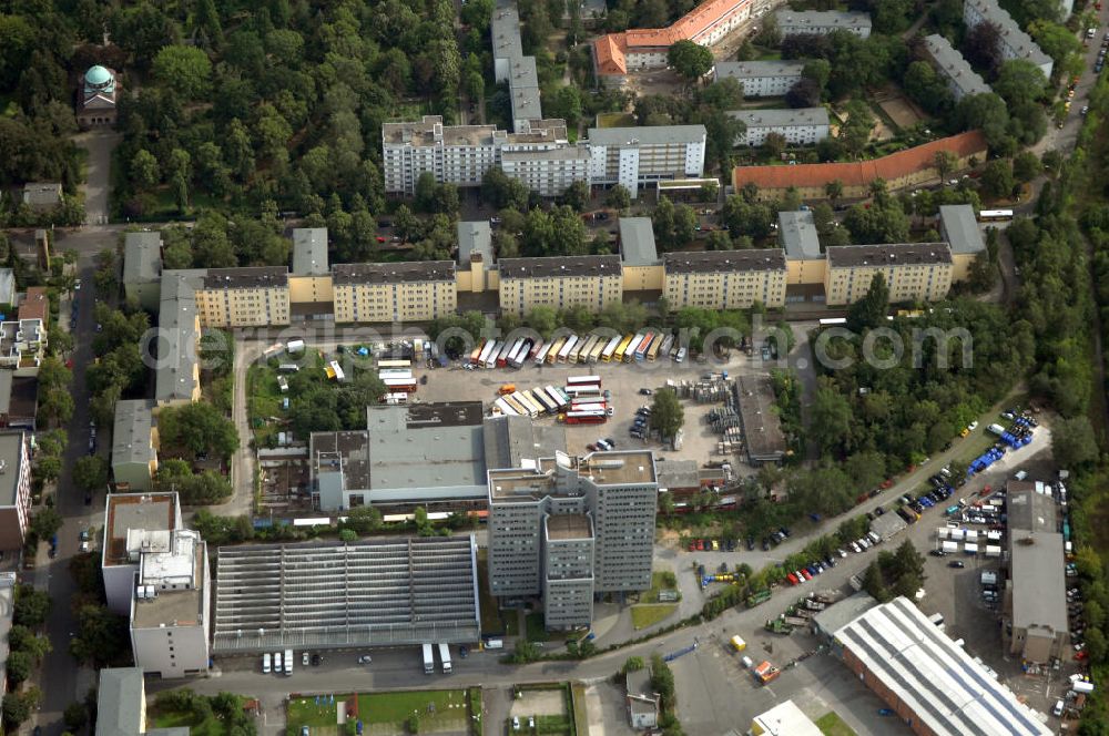 Berlin from the bird's eye view: Blick auf das Industriegebiet an der Bessemerstraße , Eythstraße in Berlin-Tempelhof. Eine Immobilie der HVB Immobilien AG.