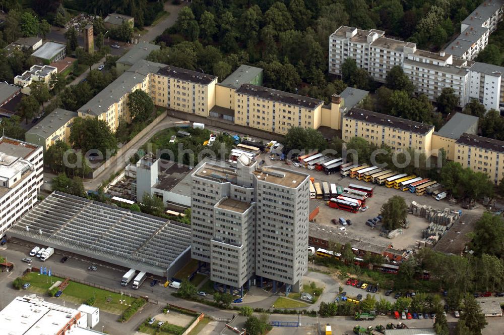 Berlin from the bird's eye view: Blick auf das Industriegebiet an der Bessemerstraße , Eythstraße in Berlin-Tempelhof. Eine Immobilie der HVB Immobilien AG.