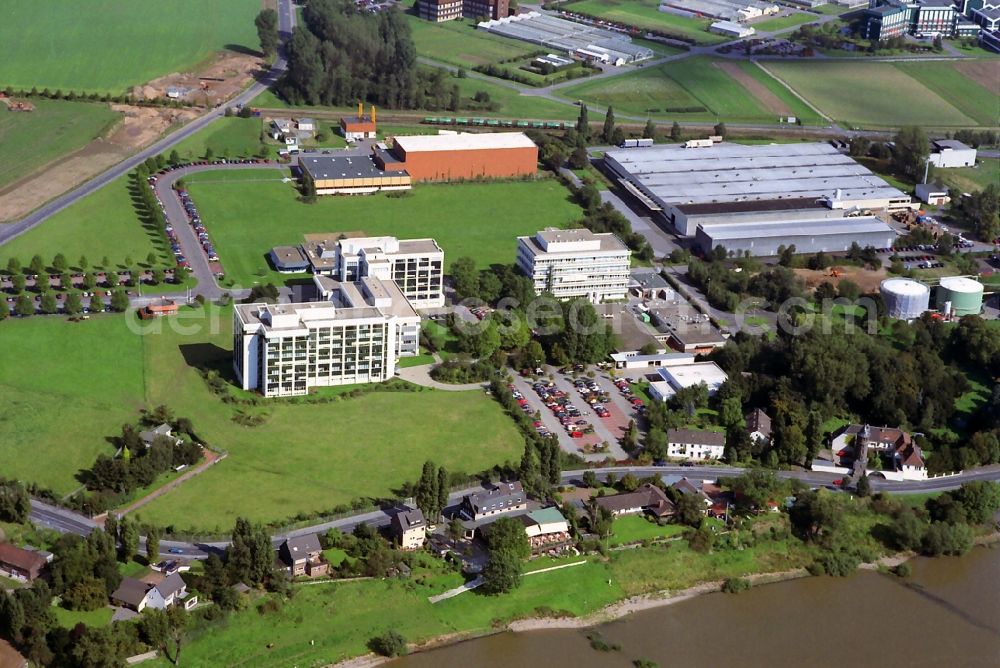 Aerial image Monheim am Rhein - View of industrial business park Creative Campus Monheim at Alfred Nobel Strasse in Monheim at the Rhine in the state North Rhine-Westphalia