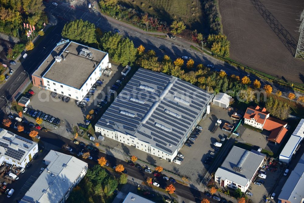 Berlin from the bird's eye view: View of the industrial area of Darßer bow in Berlin Weissensee. In the picture, the building of the service center BZW