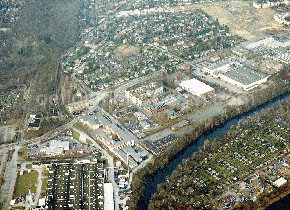 Aerial image Berlin - Lichterfelde - Industriegebiet an der Goerzallee in Berlin - Lichterfelde.