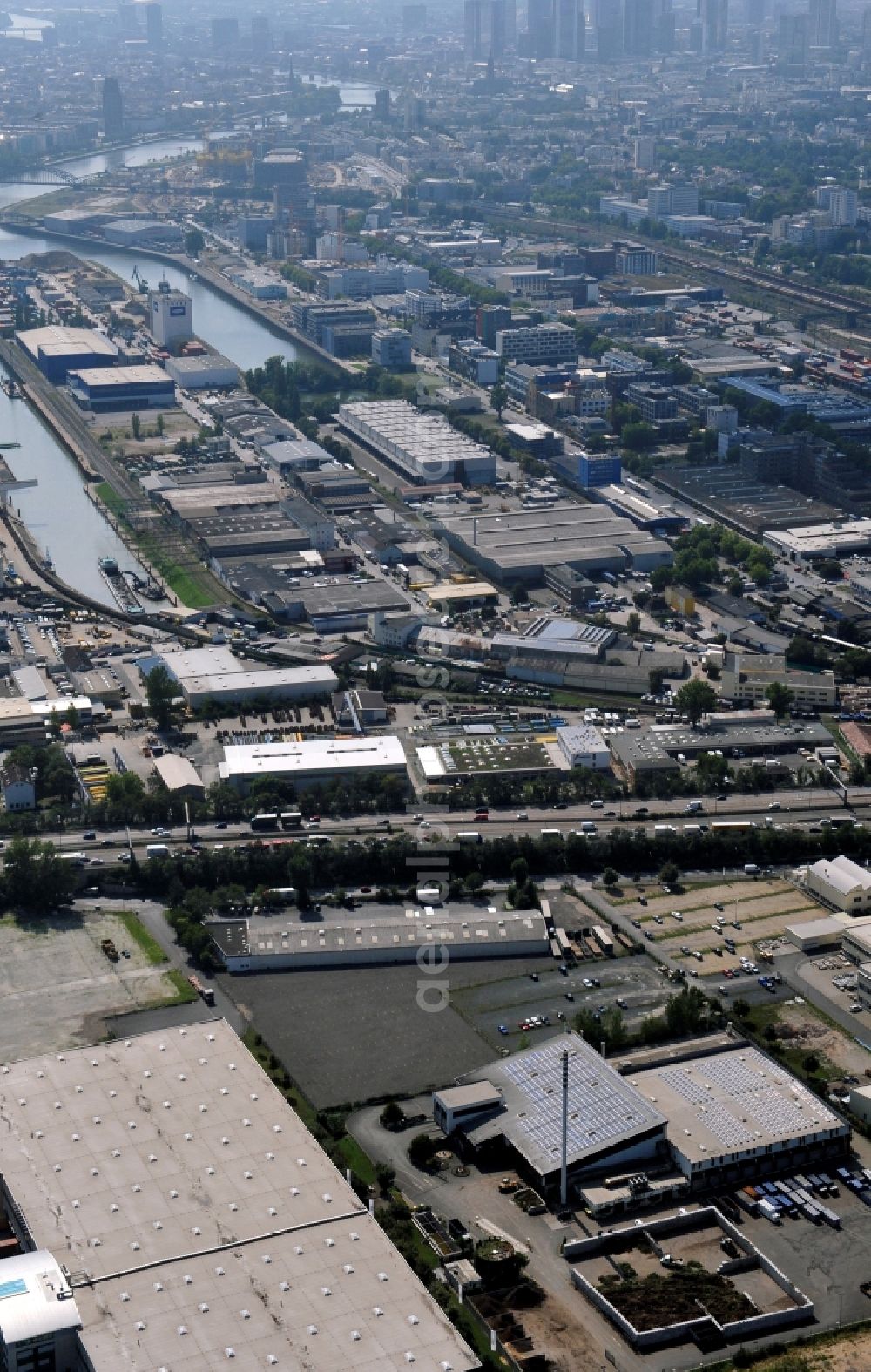 Aerial photograph Frankfurt am Main - View of industrial area at the harbor in Frankfurt in the state Hesse