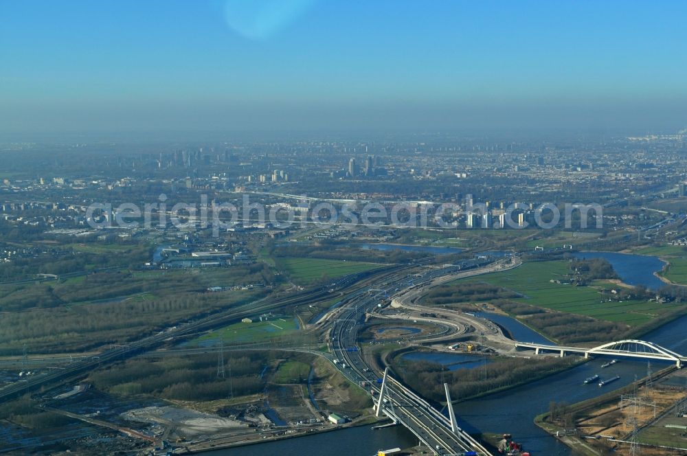 Aerial image Amsterdam - View of the artificial PEN - Island and the public park Diemerpark near Amsterdam in the province of North Holland in the Netherlands. On the PEN - the island is a powerhouse of Provincial Electricity Company of New York. The Diemerpark is Amsterdam's largest city park, was built on a former garbage dump in Amsterdam in the province of North Holland in the Netherlands