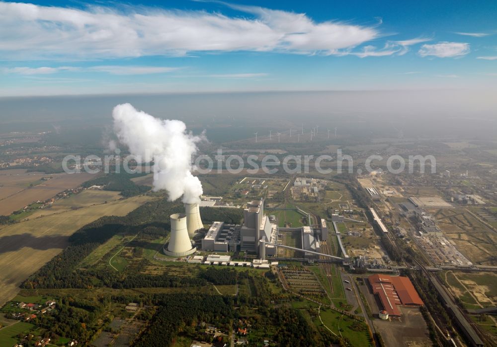 Schwarze Pumpe from the bird's eye view: The Schwarze Pumpe power plant is a 1993 built until 1998 and consisting of Vattenfall Europe operated lignite-fired power plant, seen from two generating units with a capacity of 800 MW each. It is located on the grounds of the Schwarze Pumpe Industrial Park