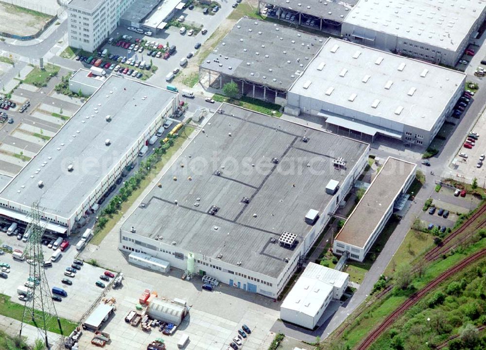 Berlin - Marzahn from above - Industriegebiet Marzahn mit dem Werksgelände der HEIDENHAIN-MICROPRINT GmbH an der Rhinstraße 134 in 12681 BERLIN, Tel.: 030 54705104.