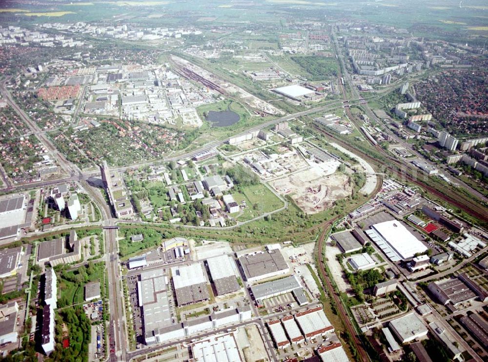 Aerial photograph Berlin - Marzahn - Industriegebiet Marzahn mit dem Werksgelände der HEIDENHAIN-MICROPRINT GmbH an der Rhinstraße 134 in 12681 BERLIN, Tel.: 030 54705104.