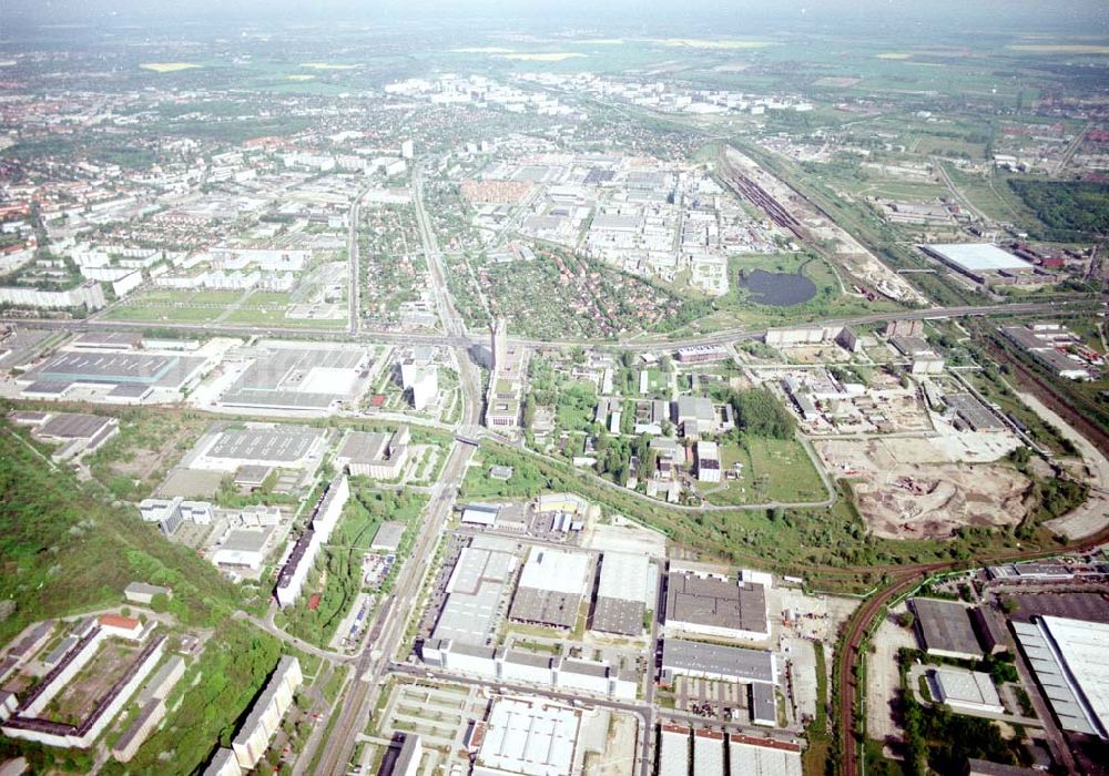 Aerial image Berlin - Marzahn - Industriegebiet Marzahn mit dem Werksgelände der HEIDENHAIN-MICROPRINT GmbH an der Rhinstraße 134 in 12681 BERLIN, Tel.: 030 54705104.