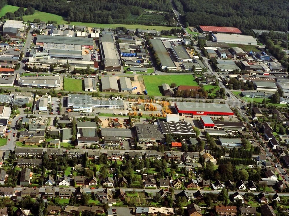 Aerial photograph Richrath - Industrial area at the Max-Planck-Ring in the northeast of Richrath in the state of North Rhine-Westphalia