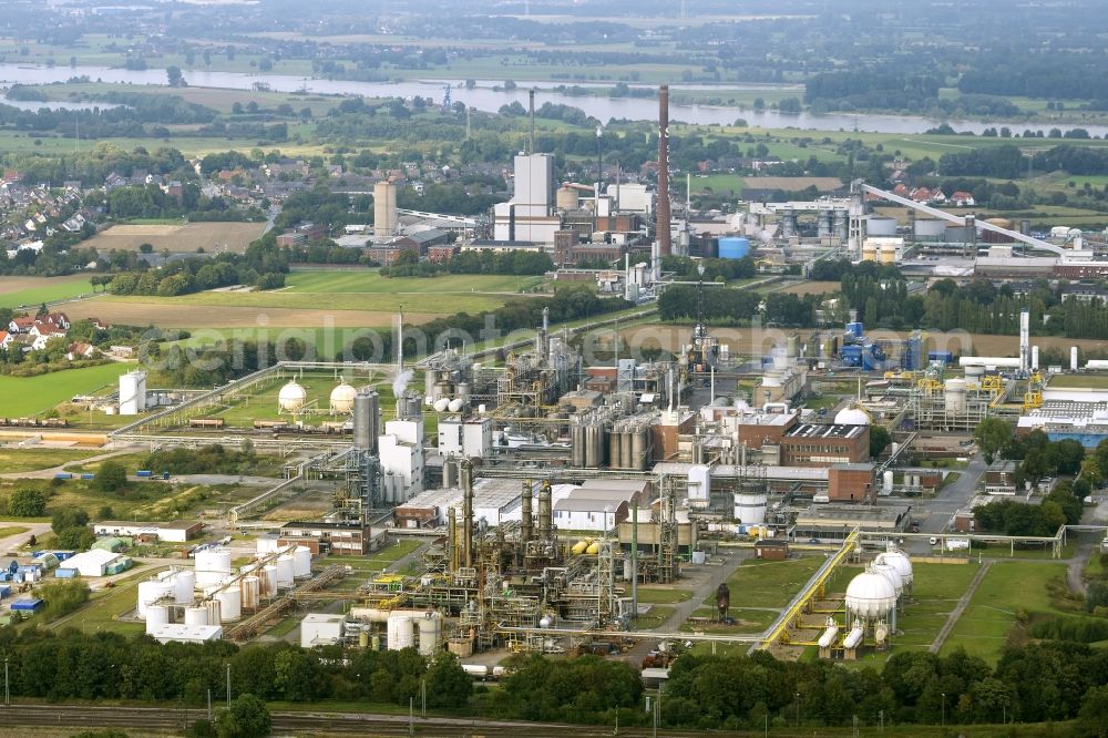 Aerial image Rheinberg - Industrial site with the company Solvay in Rheinberg on the Lower Rhine in North Rhine-Westphalia