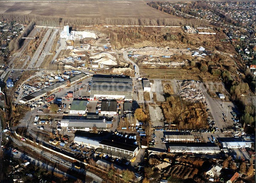 Aerial image Berlin - Heinersdorf - Industriegelände an der Blankenburger Straße in Berlin Heinersdorf (zu Weißensee).