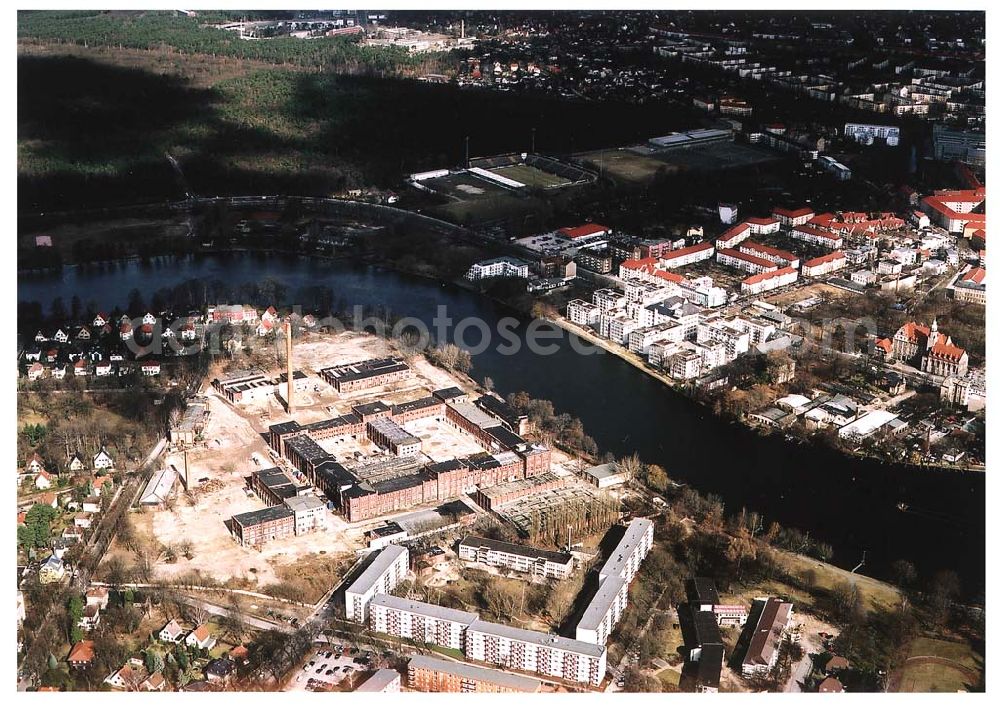 Berlin - KÖPENICK from above - Industriegelände (ehem. REWATEX) an der Ottmar-Geschke Straße in Berlin - Köpenick. Ein Projekt der AENGEVELT-Immobilien-AG. 13.03.03