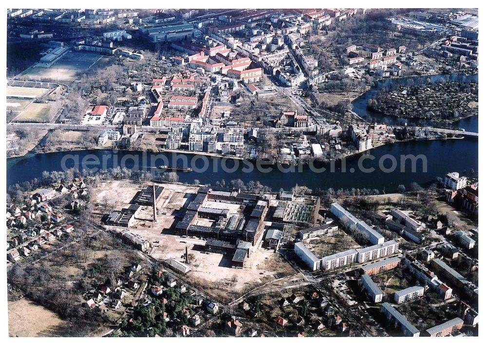 Berlin - KÖPENICK from above - Industriegelände (ehem. REWATEX) an der Ottmar-Geschke Straße in Berlin - Köpenick. Ein Projekt der AENGEVELT-Immobilien-AG. 13.03.03