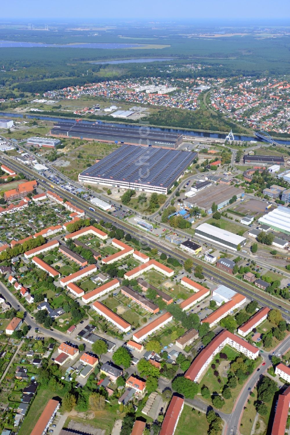 Brandenburg Havel from above - Look at the Industrial Museum and the recycling park in Brandenburg upon Havel in the federal state of Brandenburg. The monument area includes the Siemens-Martin furnace and the associated facilities. The recycling center is operated by the company Märkische Entsorgungsgesellschaft Brandenburg mbH