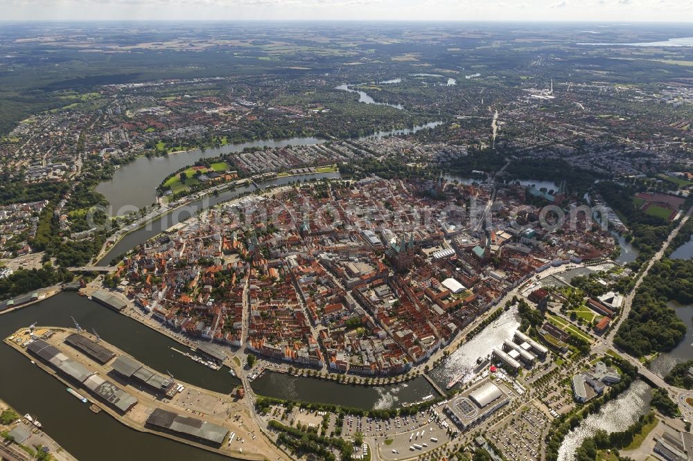 Aerial image Lübeck - View of the city center and the Old Town - center of Lübeck in Schleswig-Holstein. To see in the city center, the church St.Jakobi Church, St. Mary's Church, St Peter's Church, St.Aegidien Church and the Lübeck Cathedral