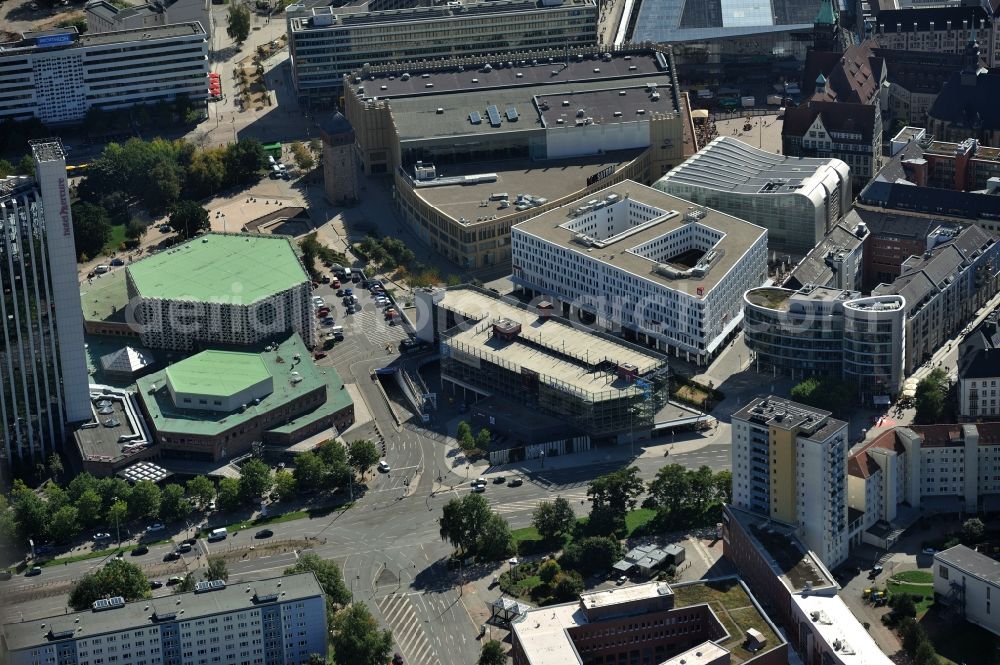 Chemnitz from above - City center of Chemnitz with city hall, parking garage and shopping center Galerie Roter Turm in Chemnitz in Saxony