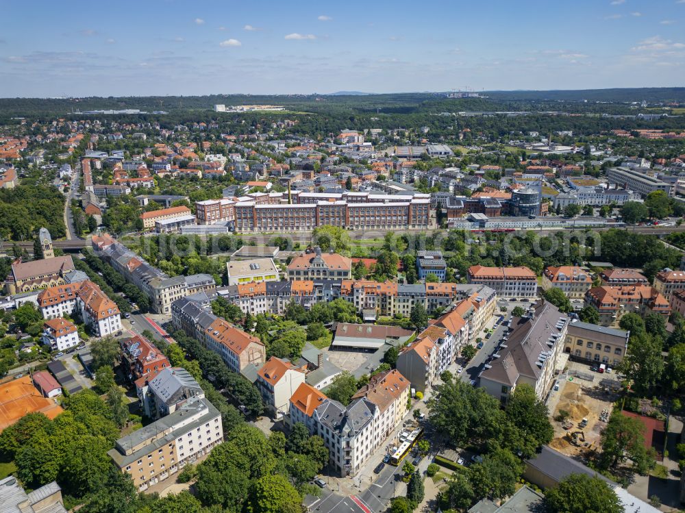 Dresden from the bird's eye view: Cityscape of the district in the district Pieschen in Dresden in the state Saxony, Germany