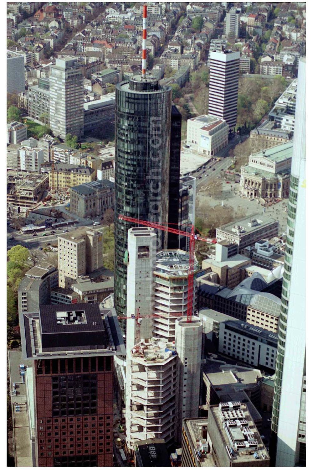 Aerial photograph FRANKFURT / Main - Hessen - Innenstadt von Frankfurt am Main. mit dem Main Tower Landesbank Hessen-Thüringen Girozentrale Anstalt des öffentlichen Rechts MAIN TOWER Neue Mainzer Straße 52-58 D-60311 Frankfurt am Main Germany, Tel. (+49) 69 91 32-01