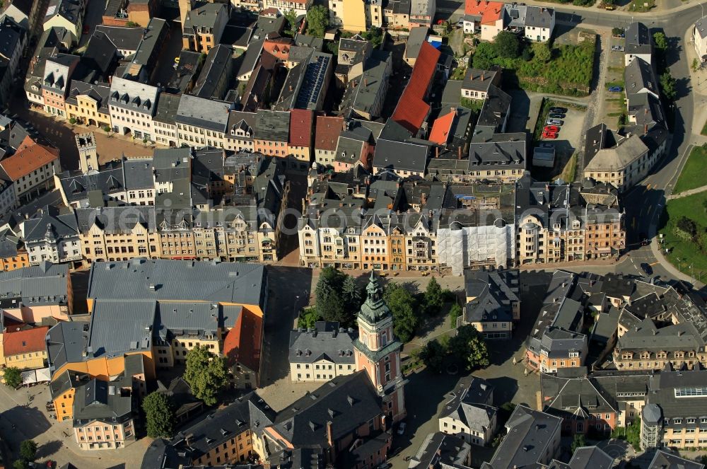 Aerial image Greiz - The city of Greiz in Thuringia is between Thomas Street and Church Square shaped by painstakingly restored Wilhelminian. In the foreground the St. Mary's Church can be seen. The church was built in the early 19th century in Neoclassical style and one of the outstanding sights of the city