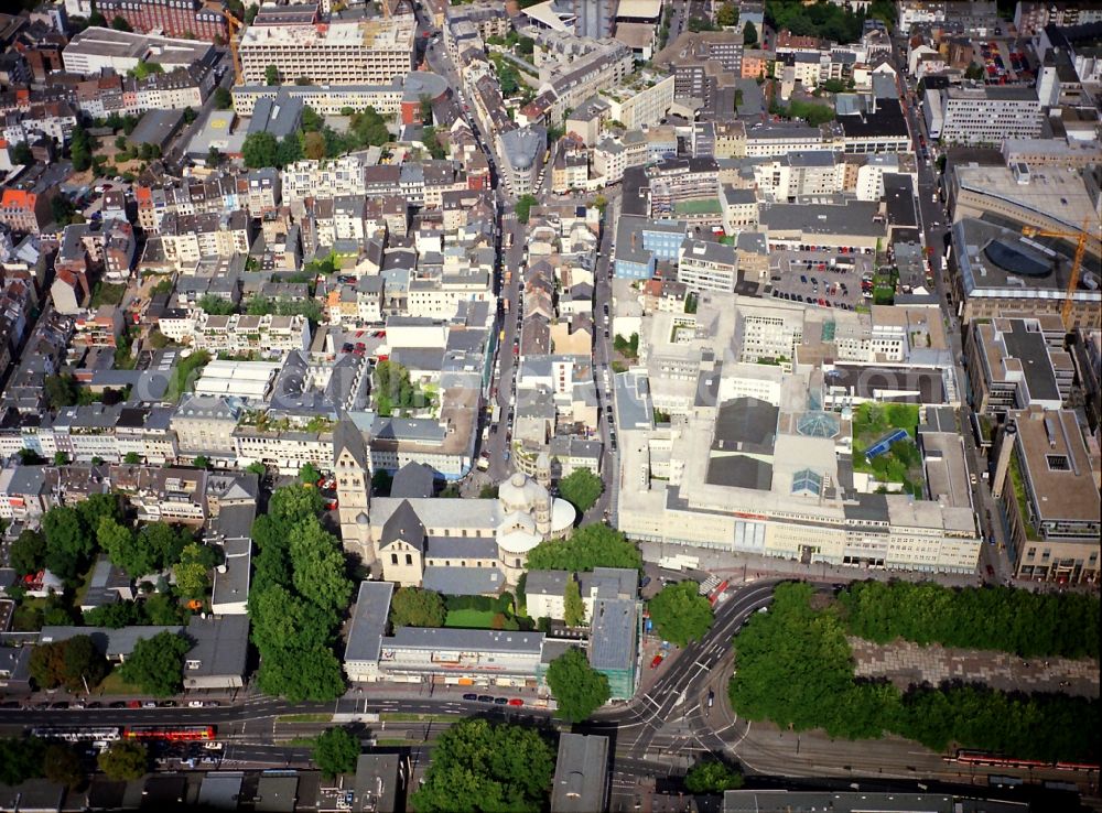 Aerial photograph Köln - The St. Apostles Church and the western end of Neumarkt in Cologne in North Rhine-Westphalia