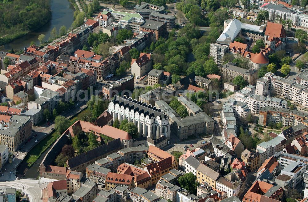 Aerial image Halle / Saale - Blick auf die Innenstadt mit dem Halleschen Dom am Domplatz. View of the city with the hall's Cathedral on Cathedral Square.