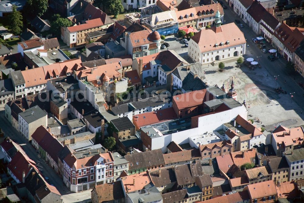 Aerial photograph Finsterwalde - Downtown - Market Square at the center of the city in the federal state of Brandenburg Finsterwalde