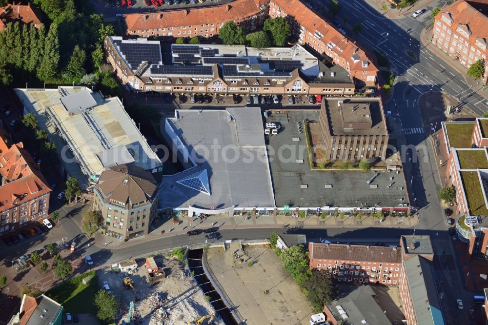 Aerial photograph Cuxhaven - Shopping center in the downtown area in Cuxhaven in Lower Saxony