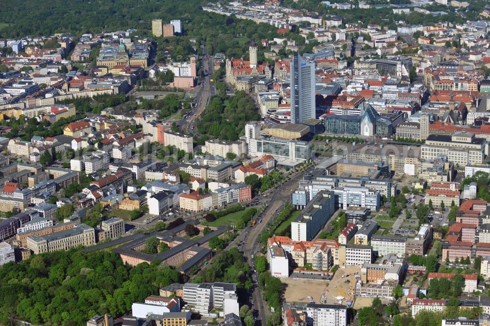 Aerial photograph Leipzig - Downtown area with the building complex on the former site of the printing pressure at the Dresden street corner Salomon Street in Leipzig in Saxony