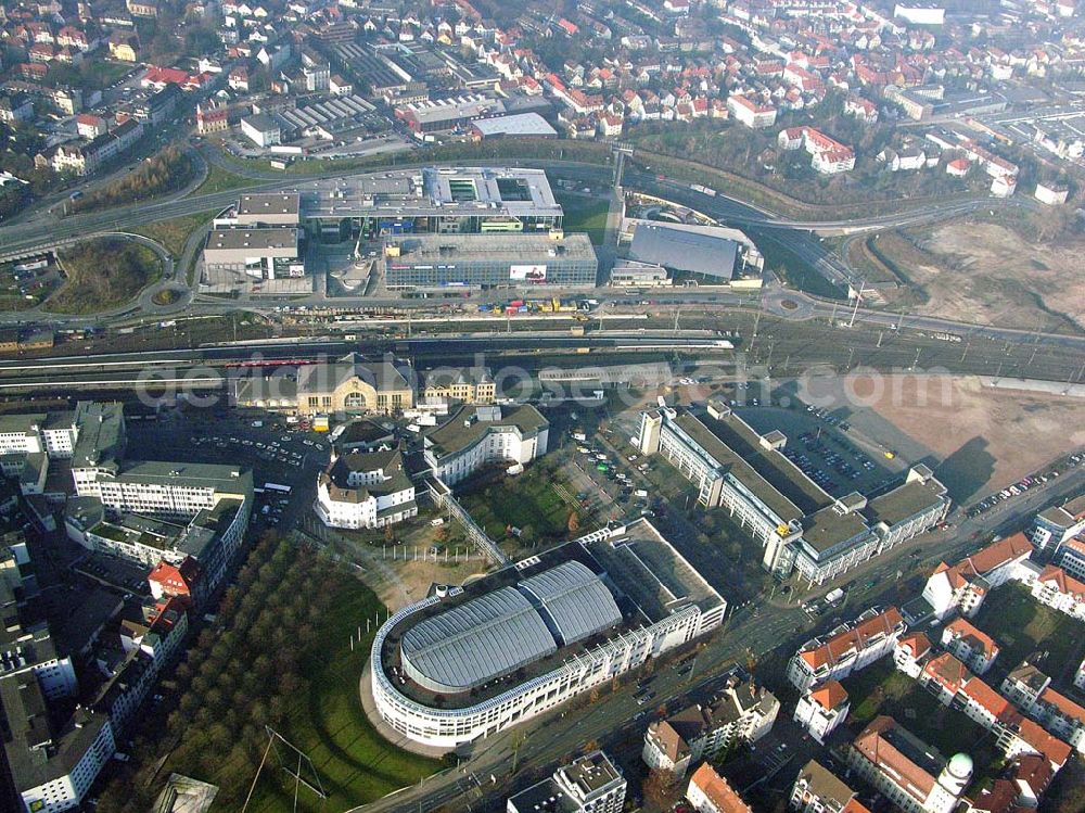 Aerial photograph Bielefeld - 09.12.2004 Bielefeld, Blick auf den Innenstadtbereich am Hauptbahnhof Bielefeld.