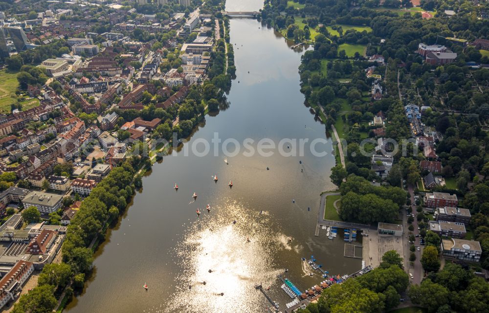 Aerial image Münster - City view of the downtown area on the shore areas Aasee in the district Pluggendorf in Muenster in the state North Rhine-Westphalia, Germany