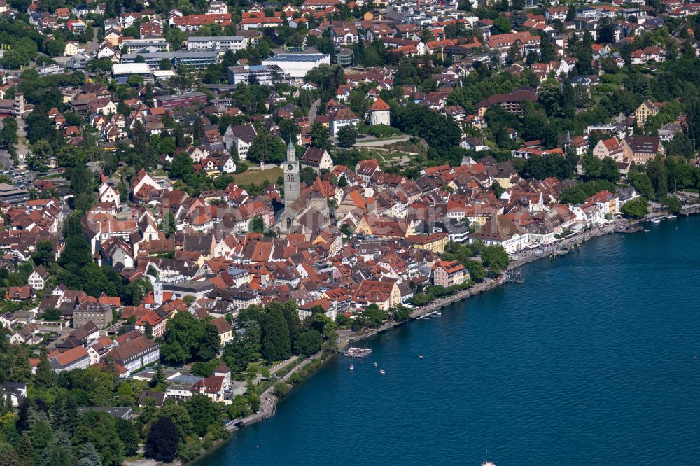 Aerial photograph Überlingen - City view of the downtown area on the shore areas of Lake of Constance in Ueberlingen in the state Baden-Wuerttemberg, Germany