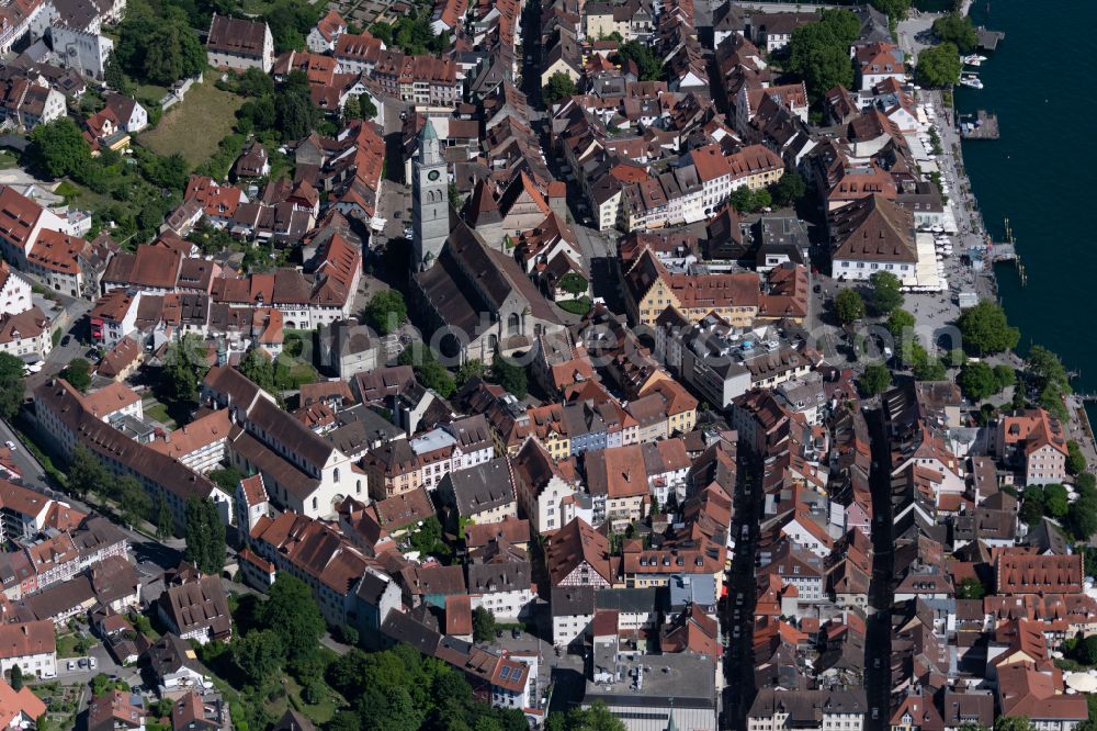 Aerial photograph Überlingen - City view of the downtown area on the shore areas of Lake of Constance in Ueberlingen in the state Baden-Wuerttemberg, Germany