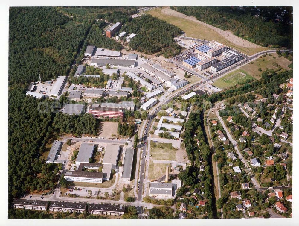 Aerial photograph Berlin - Köpenick - Innovationszentrum Wuhlheide in Berlin - Köpenick.