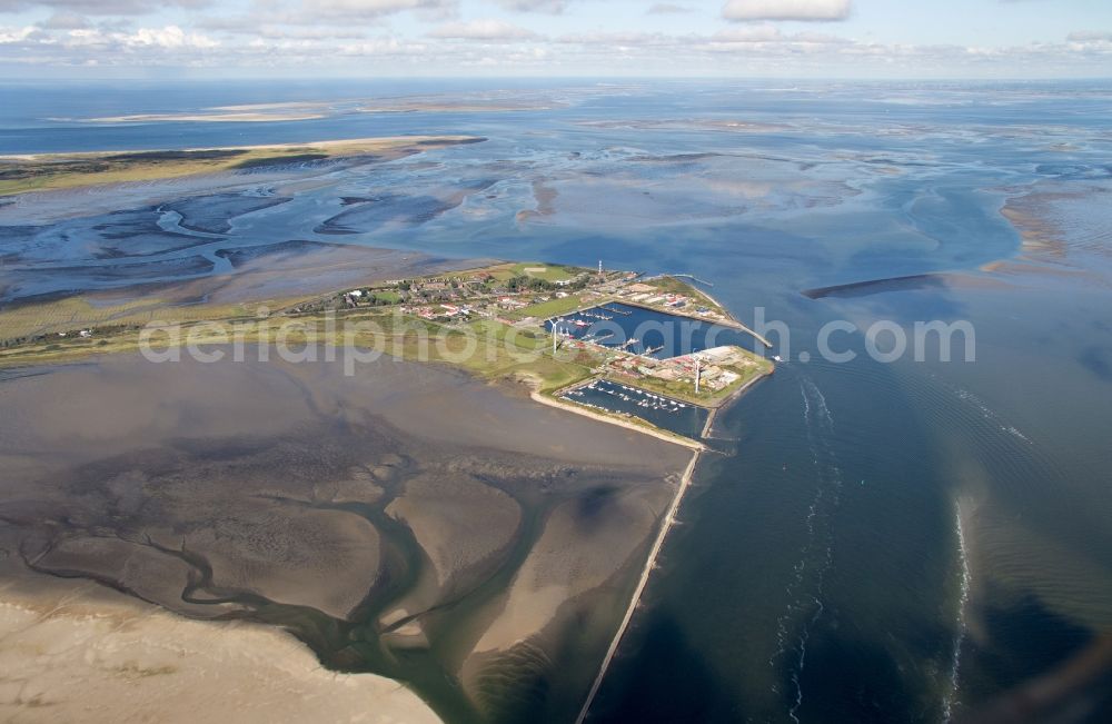 Borkum from the bird's eye view: Island area Borkum with the village center in Borkum in the state Lower Saxony, Germany