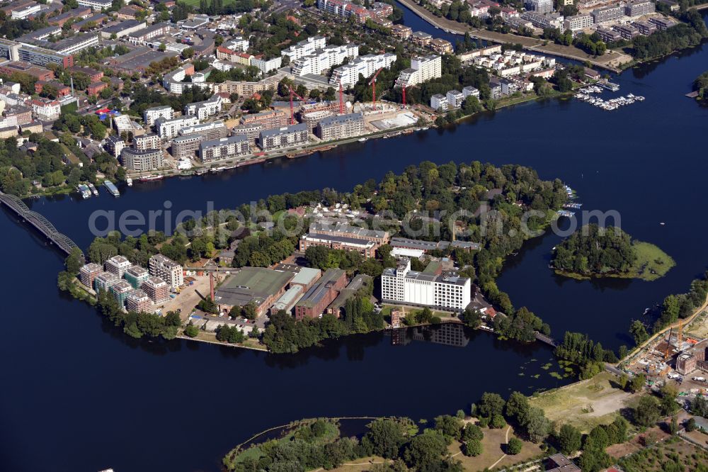 Aerial image Berlin - Island Eiswerder on the banks of the river course Havel in Berlin, Germany