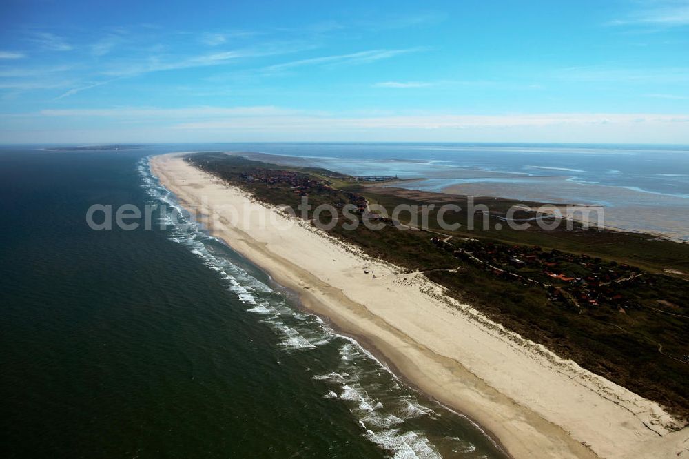 Aerial image Juist - Juist is one of the seven inhabited East Frisian Islands at the edge of the Lower Saxon Wadden Sea in the southern North Sea