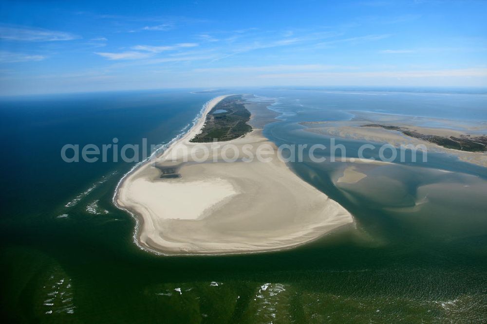 Aerial image Juist - Juist is one of the seven inhabited East Frisian Islands at the edge of the Lower Saxon Wadden Sea in the southern North Sea