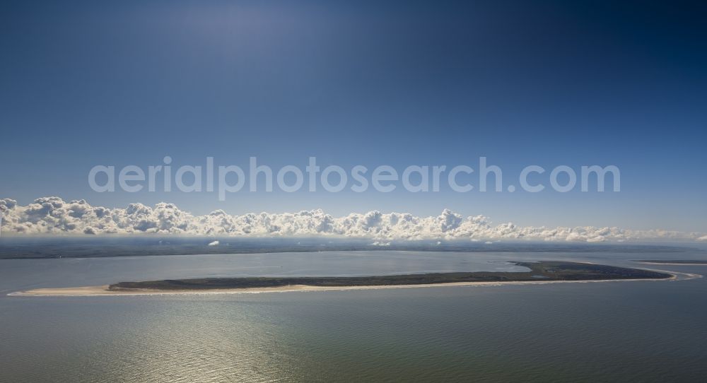 Aerial photograph Langeoog - Langeoog as part of the East Frisian Islands in the North Sea in Lower Saxony