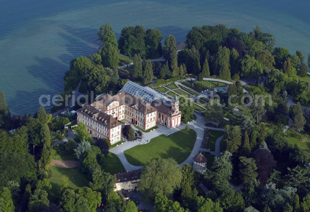 Konstanz from the bird's eye view: The Isle of Mainau with the Castle and Church in Lake Constance belongs to the district Litzelstetten-Mainau in the city of Konstanz in Baden-Württemberg