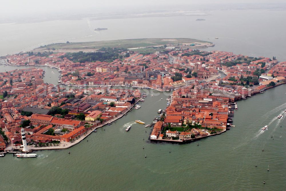 Aerial photograph Murano - Blick auf die Insel Murano in der Lagune von Venedig. Die Insel wurde durch die Glasbläserei berühmt. View to the island of Murano in the lagoon of Venice. The island got famous because of its glass blowing.