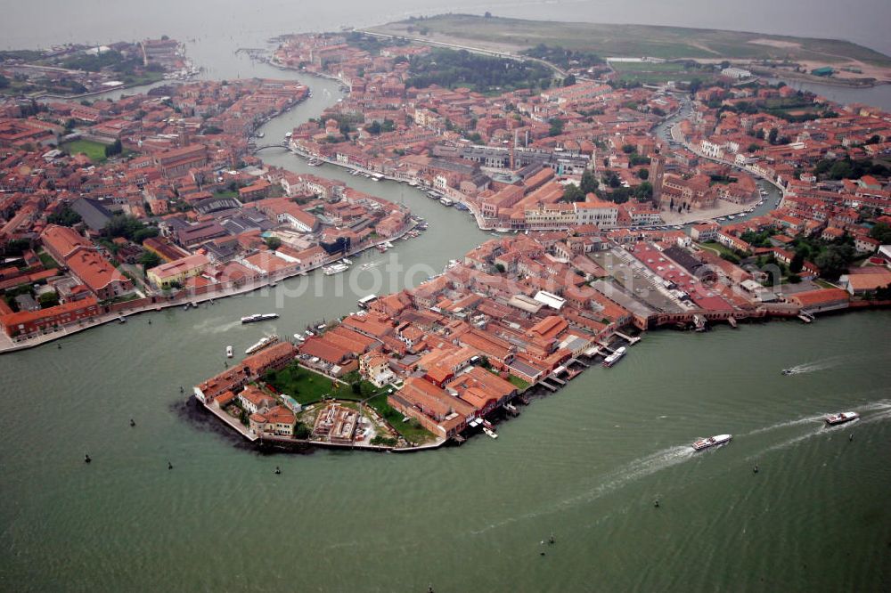 Murano from the bird's eye view: Blick auf die Insel Murano in der Lagune von Venedig. Die Insel wurde durch die Glasbläserei berühmt. View to the island of Murano in the lagoon of Venice. The island got famous because of its glass blowing.